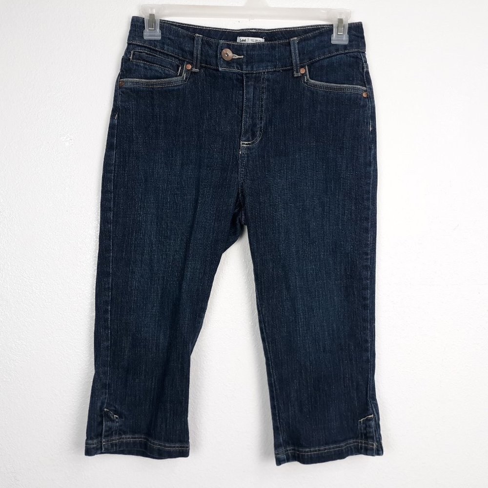 LEE Women's Capri Jeans Size 10 Just Below the Waist Medium Wash Blue Denim